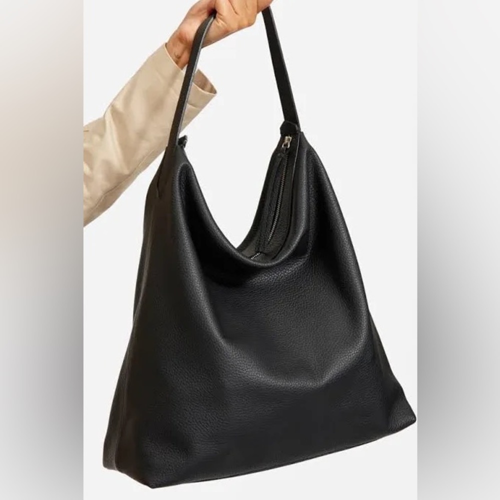 Everlane The Boss Bag in Black Leather